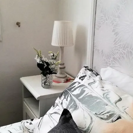 Aialmar Apartment